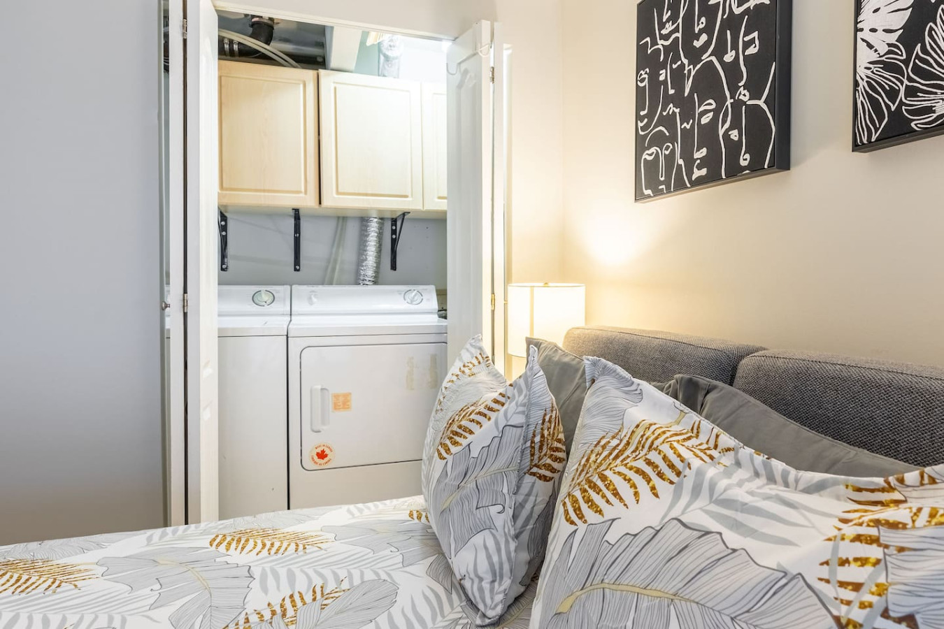 brightandspaciousloft-dt-central/