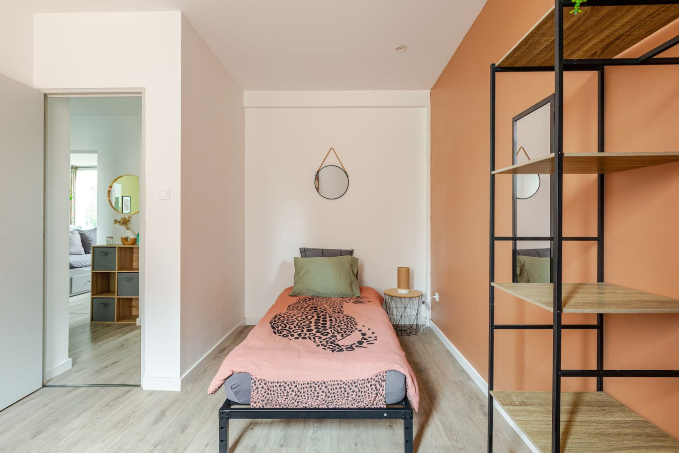 elegant-70-m-apartment-in-strasbourg/