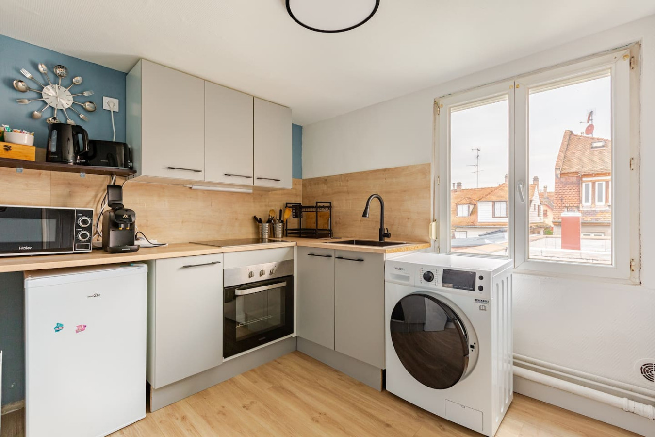 banksy-inspired-apartment-in-strasbourg/