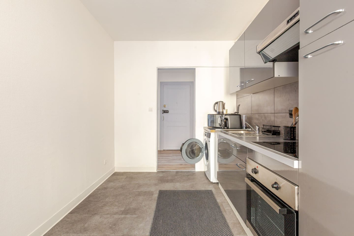 wabi-sabi-apartment-in-strasbourg-neudorf/