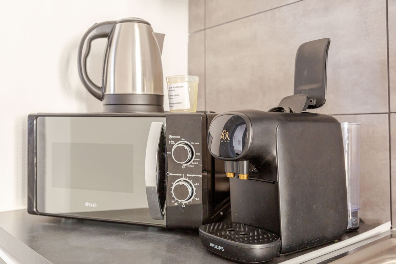 wabi-sabi-apartment-in-strasbourg-neudorf/