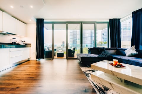 -15% LUX Aldgate Retreat I Central London Zone 1