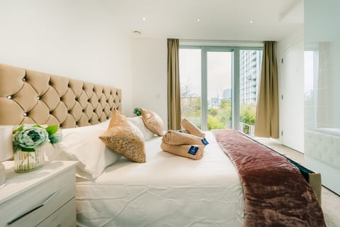 -15% LUX Aldgate Retreat I Central London Zone 1