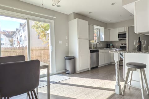 North Beach | Family & Dog Friendly w/ Fenced Yard