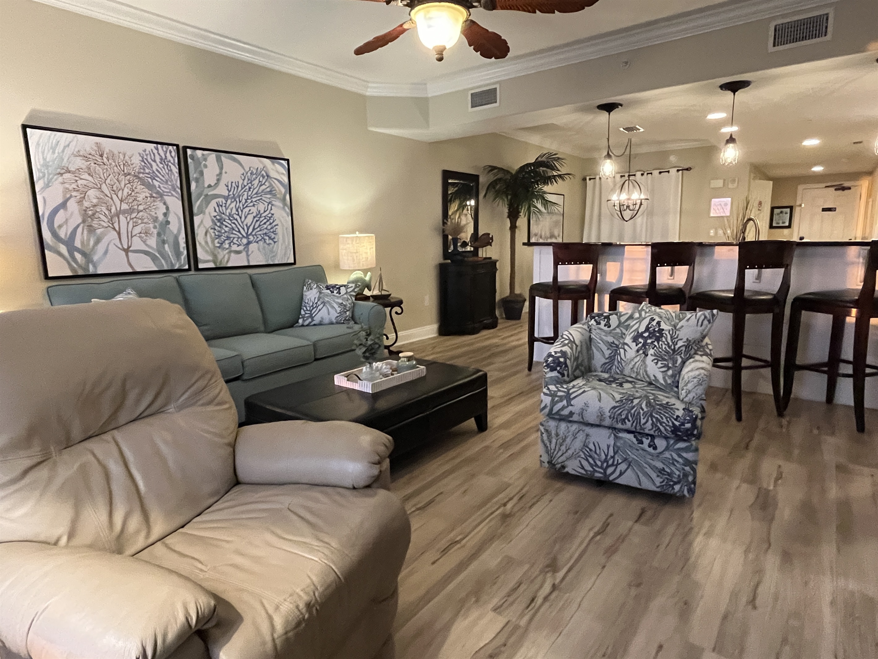 Open living area Open living area - Butler's Treasure Island 1210 - Panama City Beach