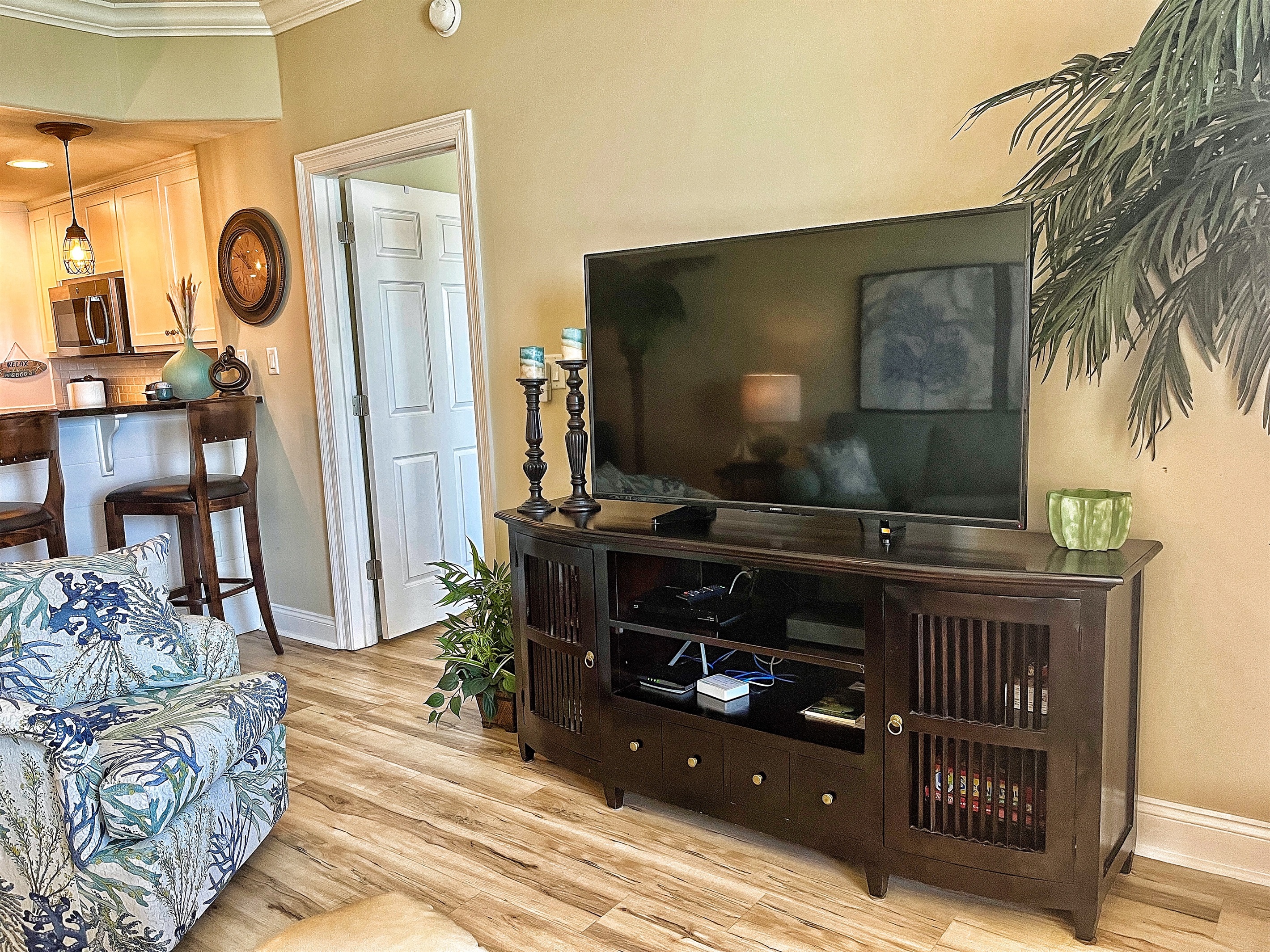 55" TV 55" TV - Butler's Treasure Island 1210 - Panama City Beach