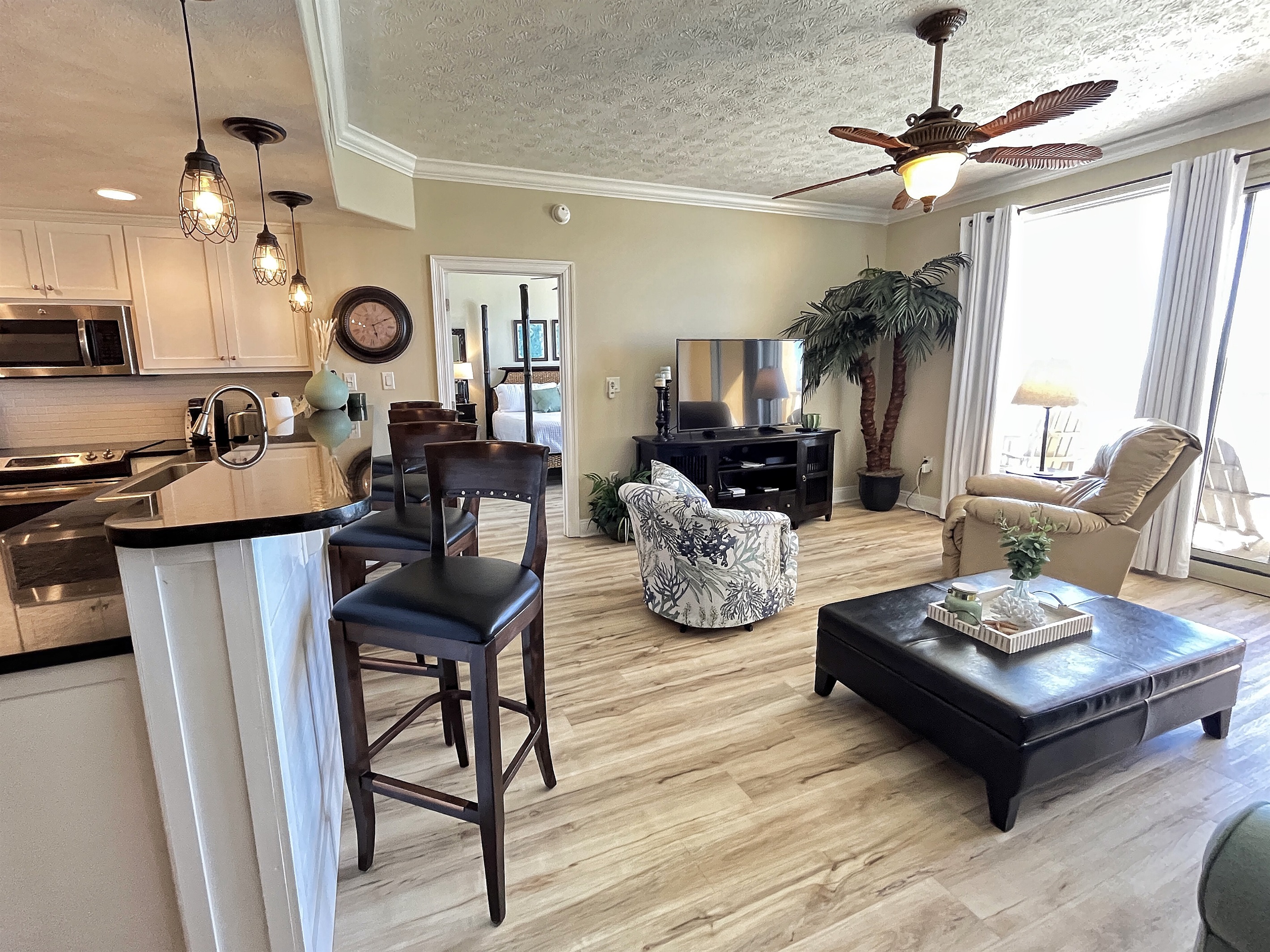 Open living area Open living area - Butler's Treasure Island 1210 - Panama City Beach
