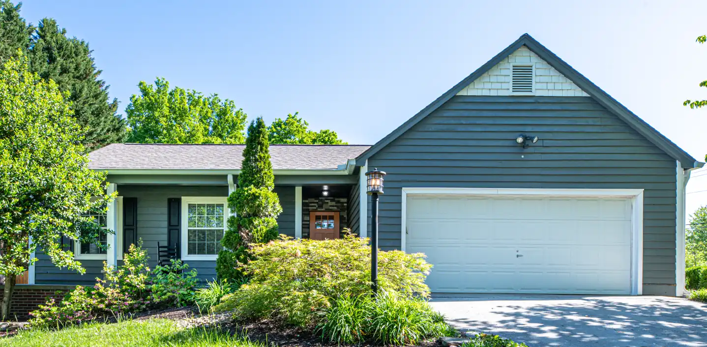 This West Knoxville home is located in a quiet and safe neighborhood, just a short drive from campus and downtown! This West Knoxville home is located in a quiet and safe neighborhood, just a short drive from campus and downtown! - Ballin' Backyard - Knoxville
