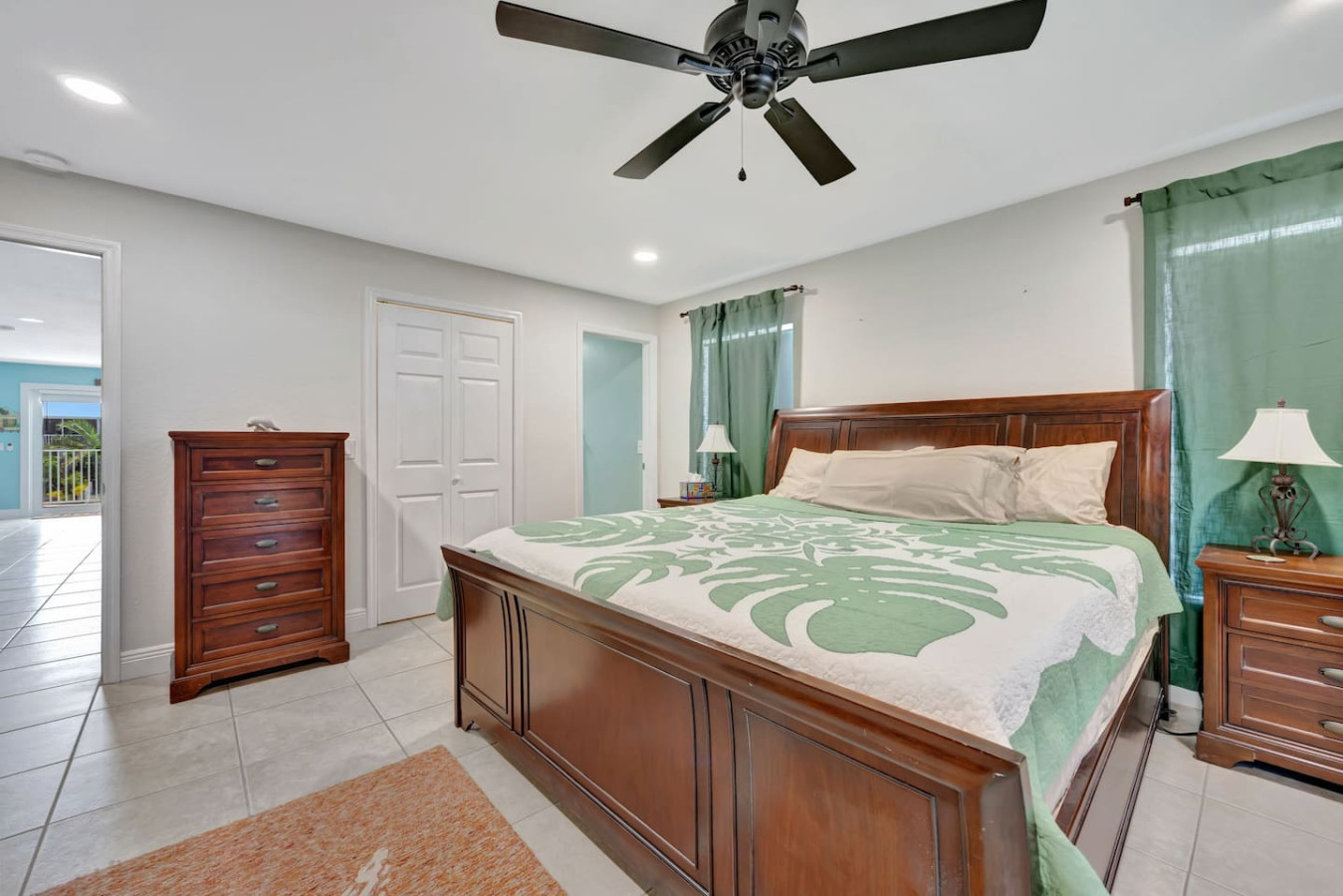 sunny-waterfront-key-colony-3br-3ba-villa-w-dock/