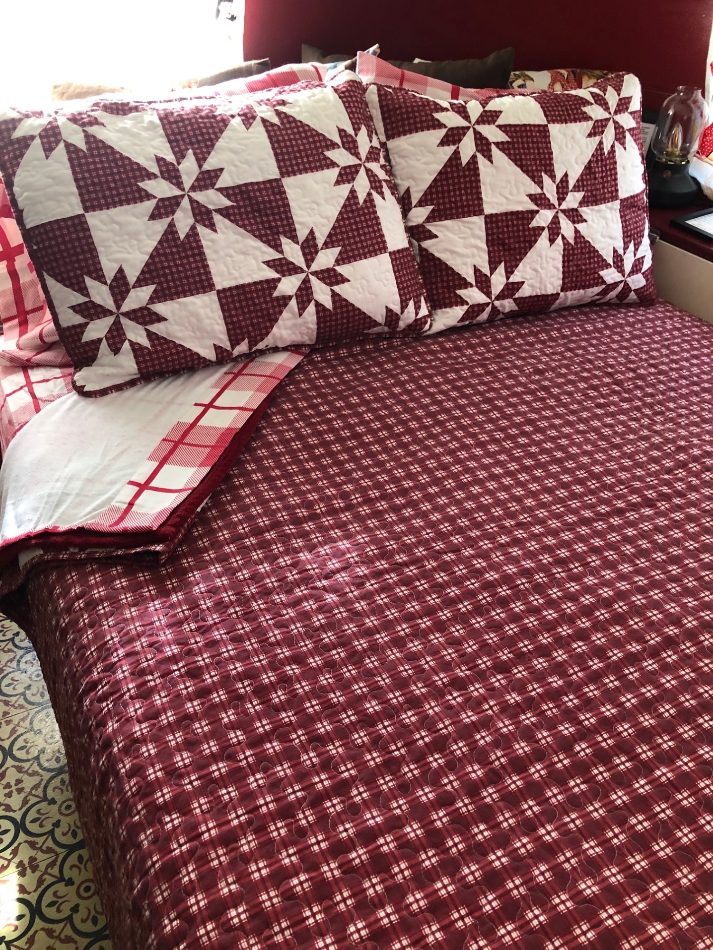 Vintage Airstream - Glamping with Style! - Kansas City