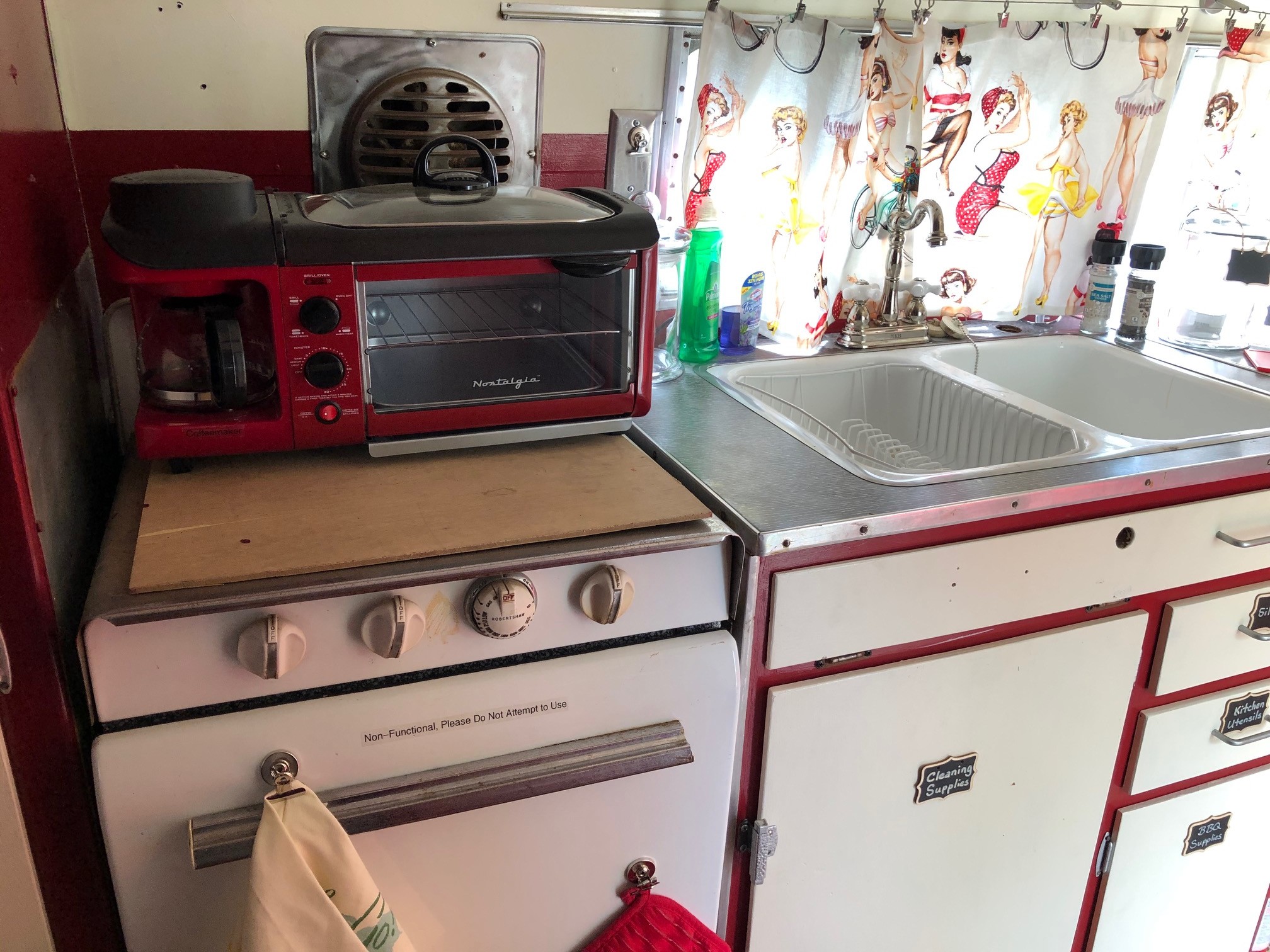 Vintage Airstream - Glamping with Style! - Kansas City