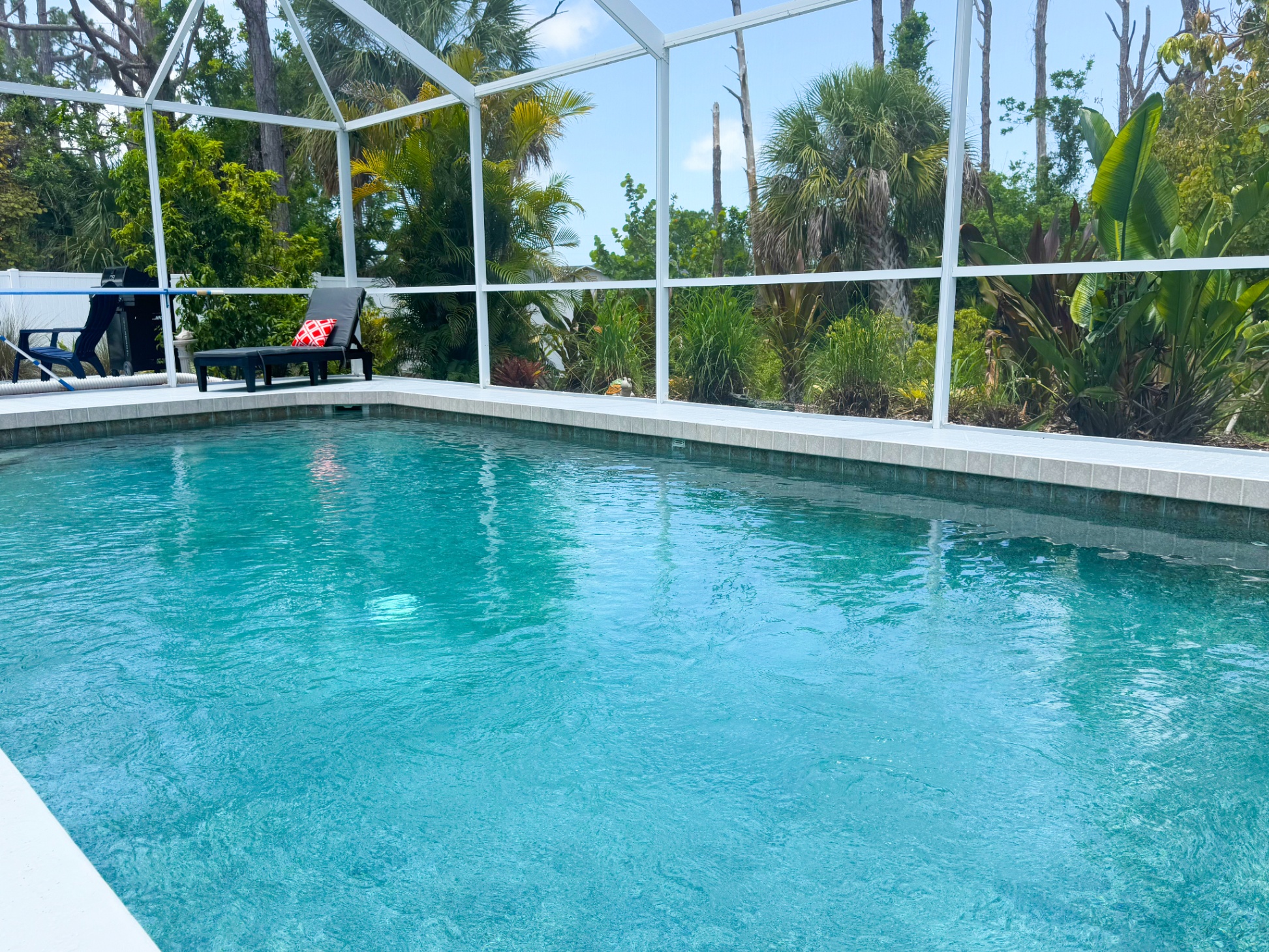 Villa Happy Gator 2 - Tropical Retreat near Beach - Englewood