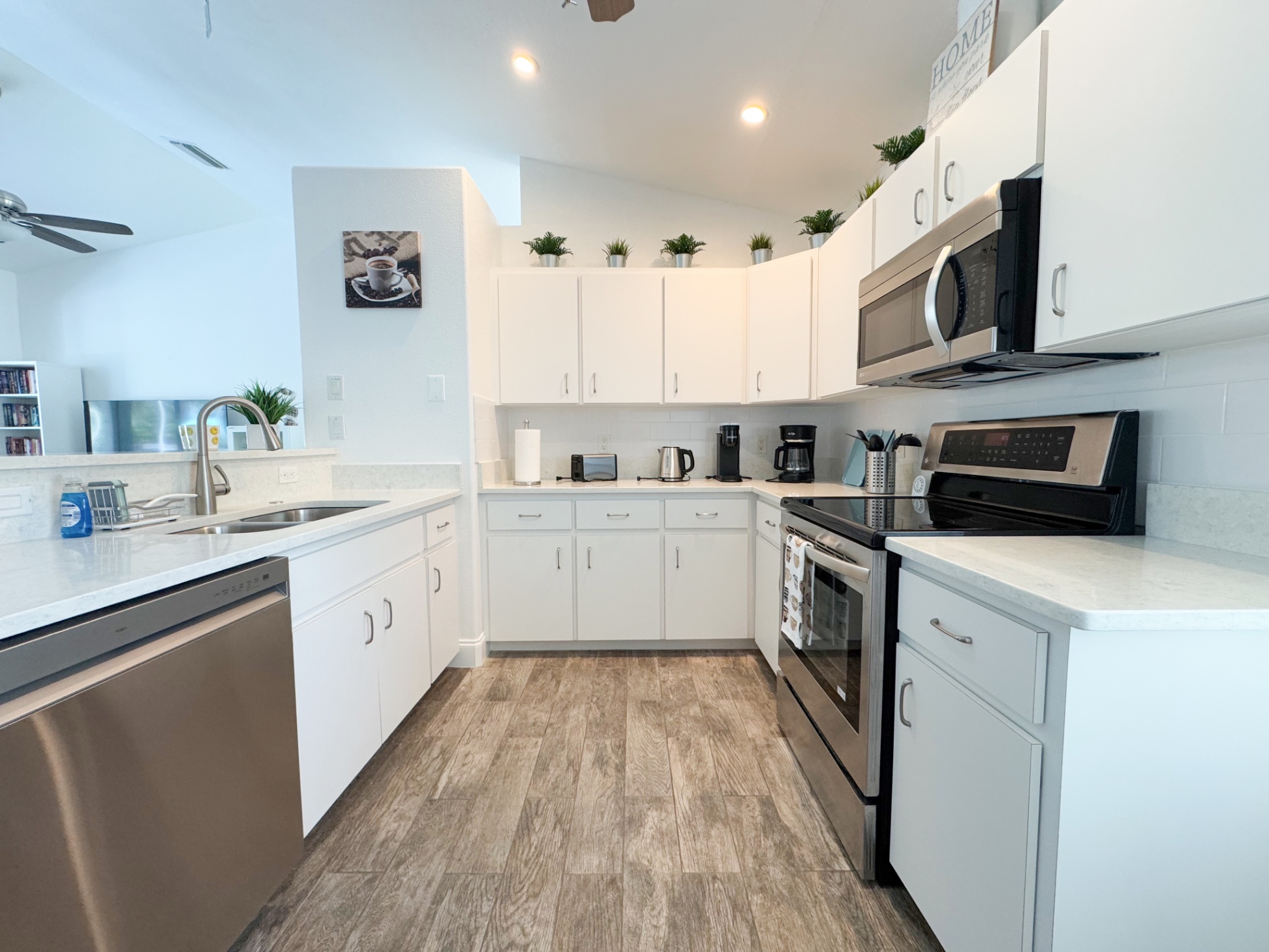 Villa Happy Gator 2 - Tropical Retreat near Beach - Englewood