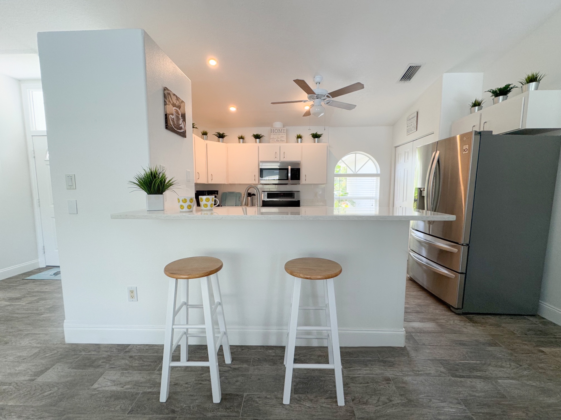 Villa Happy Gator 2 - Tropical Retreat near Beach - Englewood