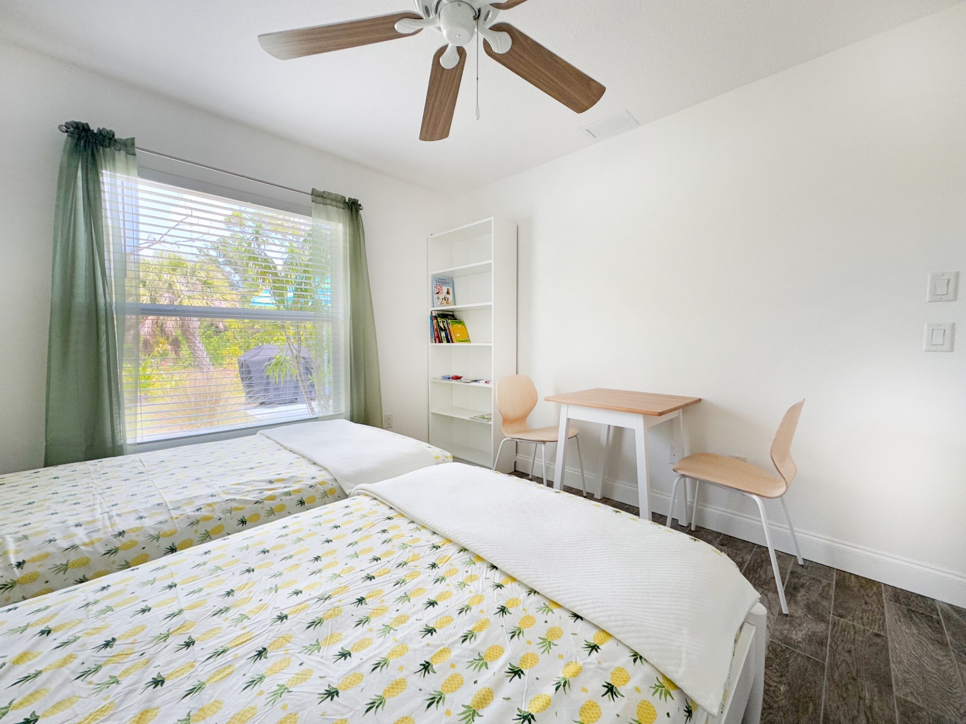 Villa Happy Gator 2 - Tropical Retreat near Beach - Englewood