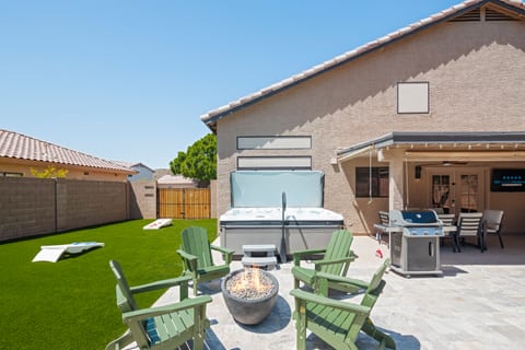 Natural Gas Fire Pit and Grill!