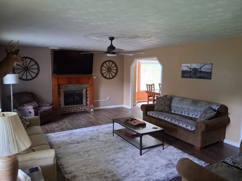 Old Wagon Lodge
