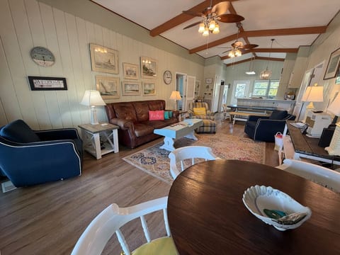 Marejo|2nd row|Ocean View|5BR-3BA|Max 10|Pet Fee