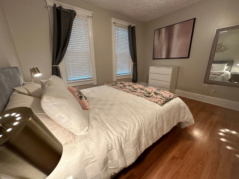 Charming 2BR Home with Office
