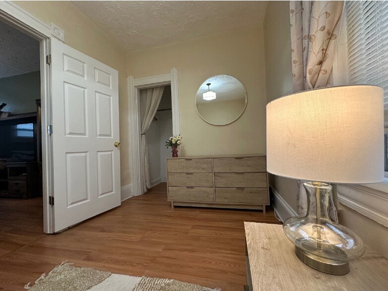 Charming 2BR Home with Office