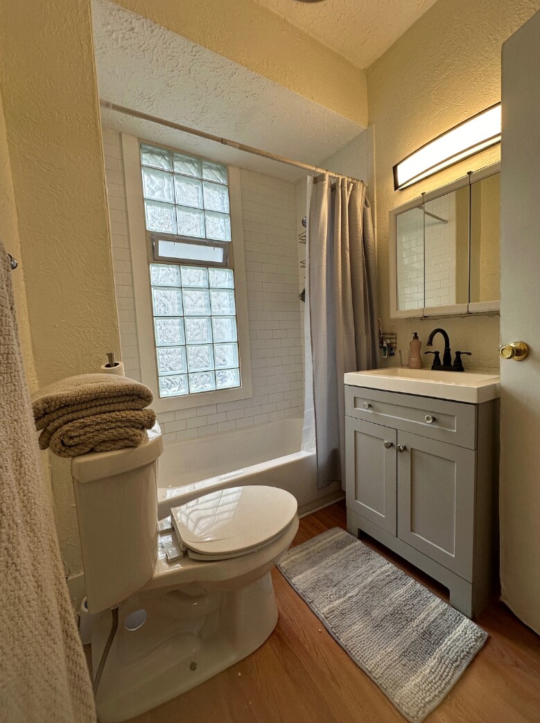 Charming 2BR Home with Office