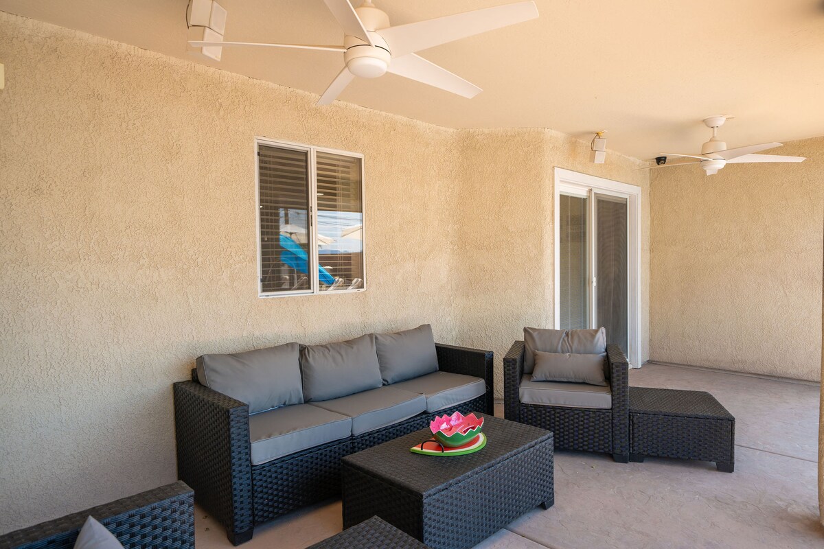 Gorgeous 3/2 home heated pool/spa