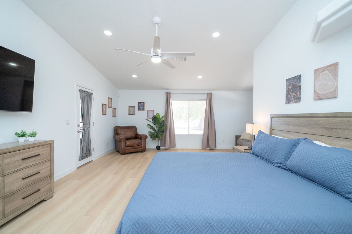 Gorgeous 3/2 home heated pool/spa