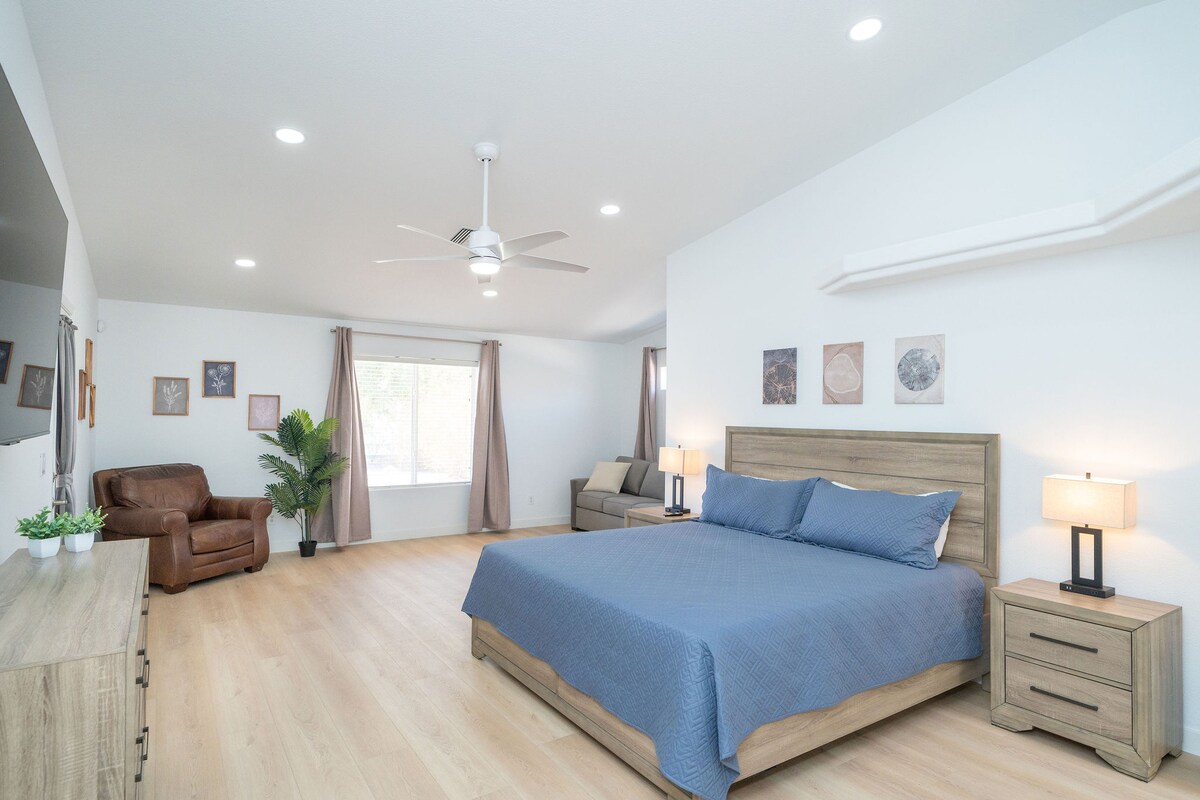 Gorgeous 3/2 home heated pool/spa