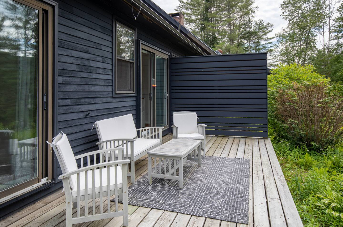 amazing-views!-private-sauna-game-room-private-deck/