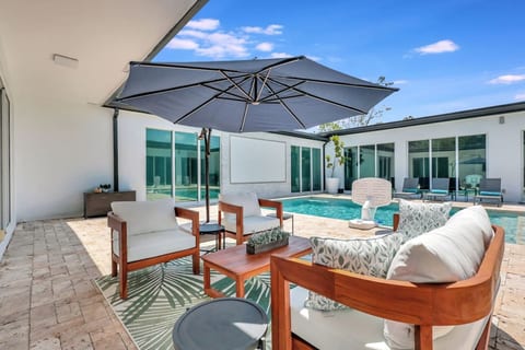 Equestrian Stay | Heated Pool, Game Room, Fire Pit