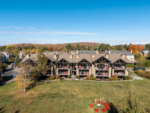 Ski Slope-Side Condo – Affordable Luxury!