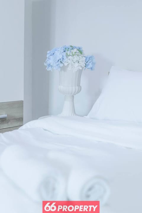 City Center Condo: Cozy Stay