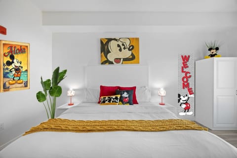 2 Bedroom Deluxe | Theme Park Free Shuttle Include