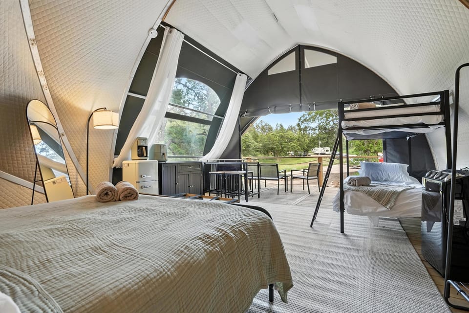 Cloud Nine Tent #3 - The Oak Oasis - Hermosa