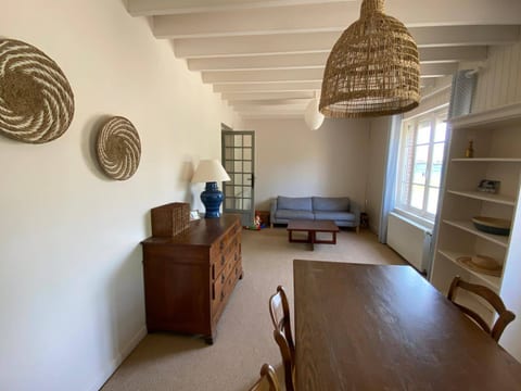 15 minutes walk from the beach