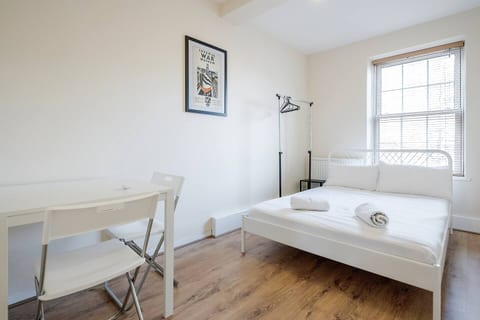 APlaceToStay Central London Apartment, Zone 1 KIN