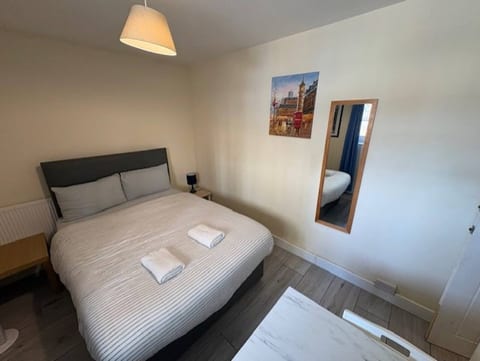 APlaceToStay Central London Apartment, Zone 1 BON