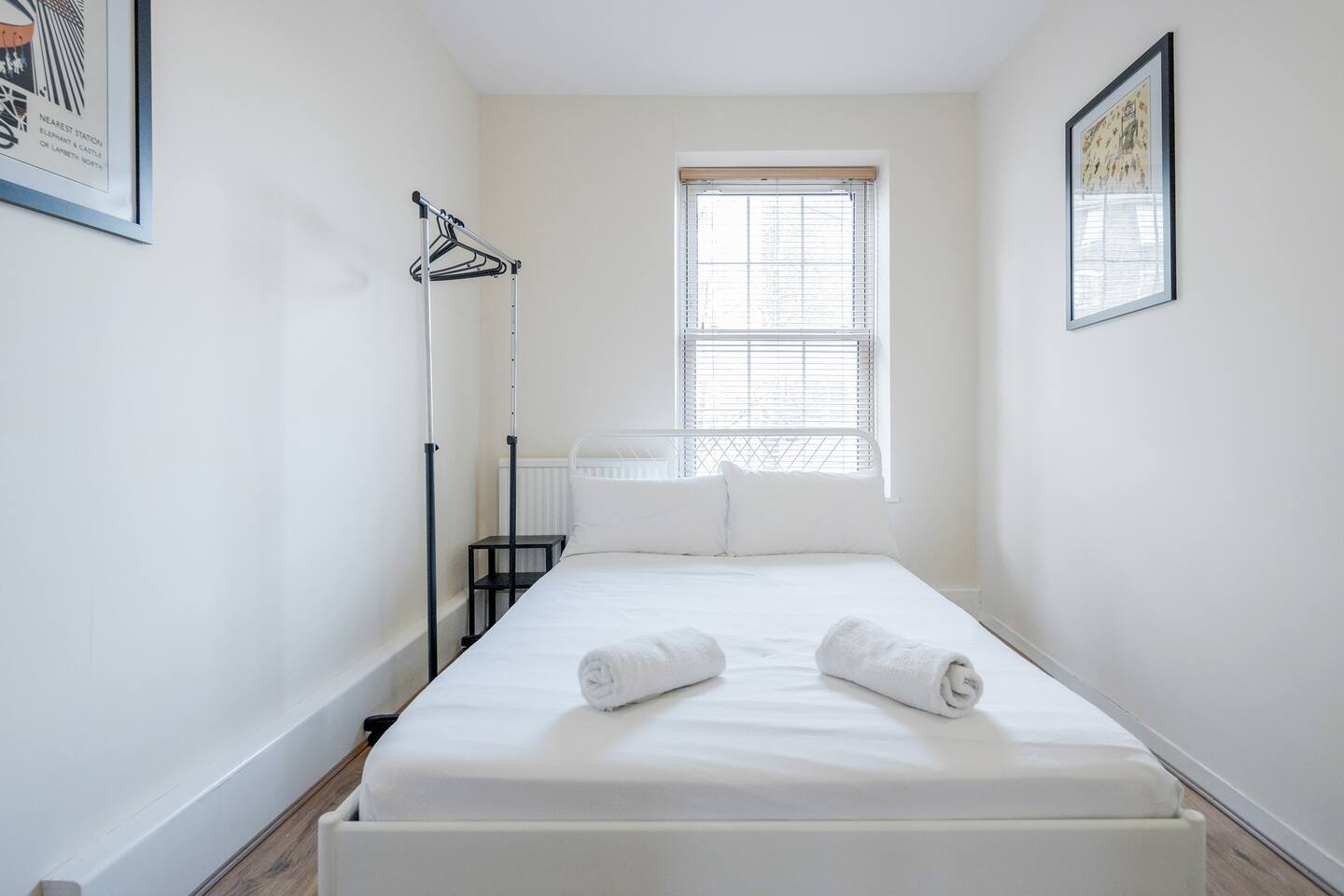 Double room with shared bathroom in Central London | Elephant and Castle, Zone 1