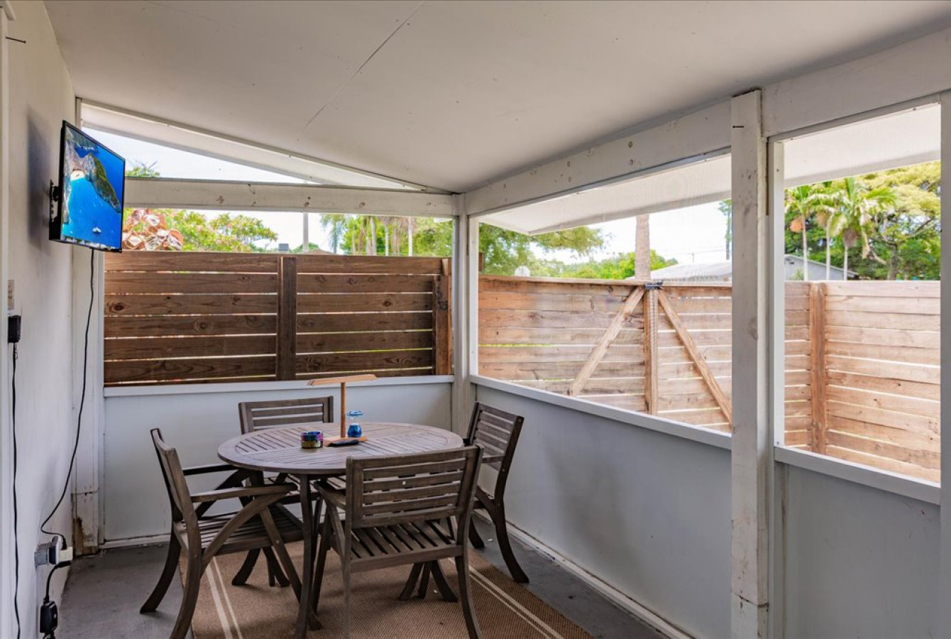 palm-tree-paradise-in-dania-beach/