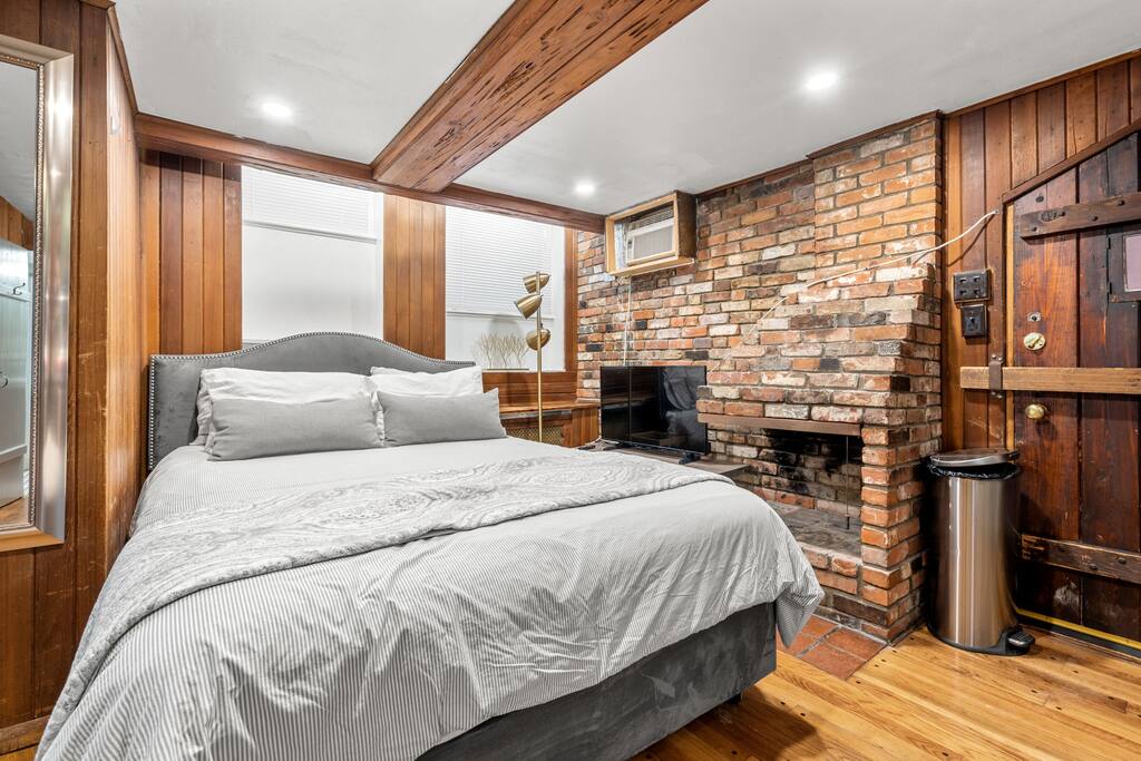 Studio in Heart of Beacon Hill (Downtown Boston)