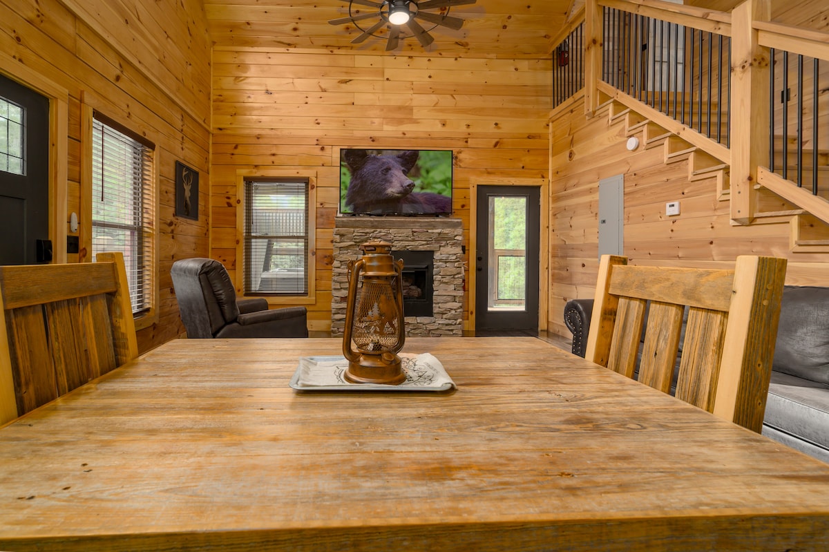 New 2 Bed 2 Bath Gatlinburg
