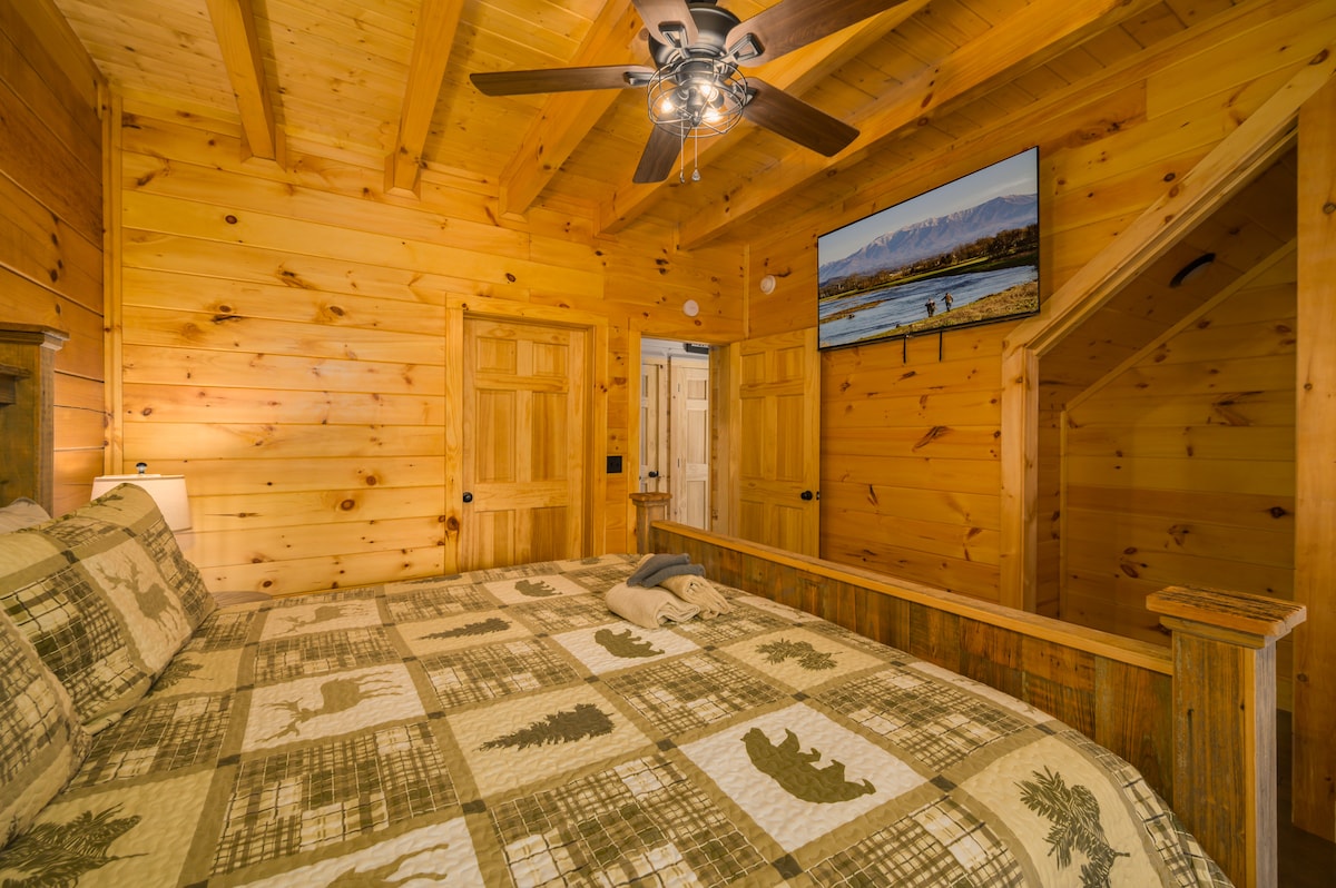 New 2 Bed 2 Bath Gatlinburg