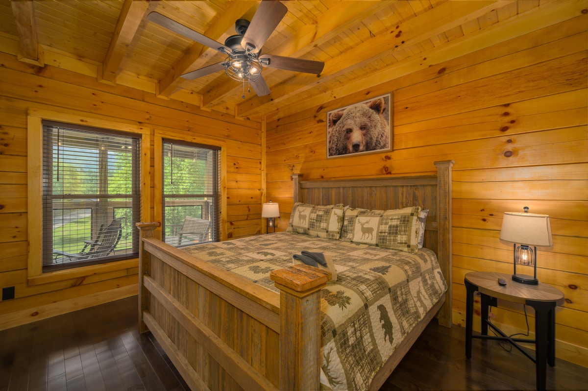 New 2 Bed 2 Bath Gatlinburg