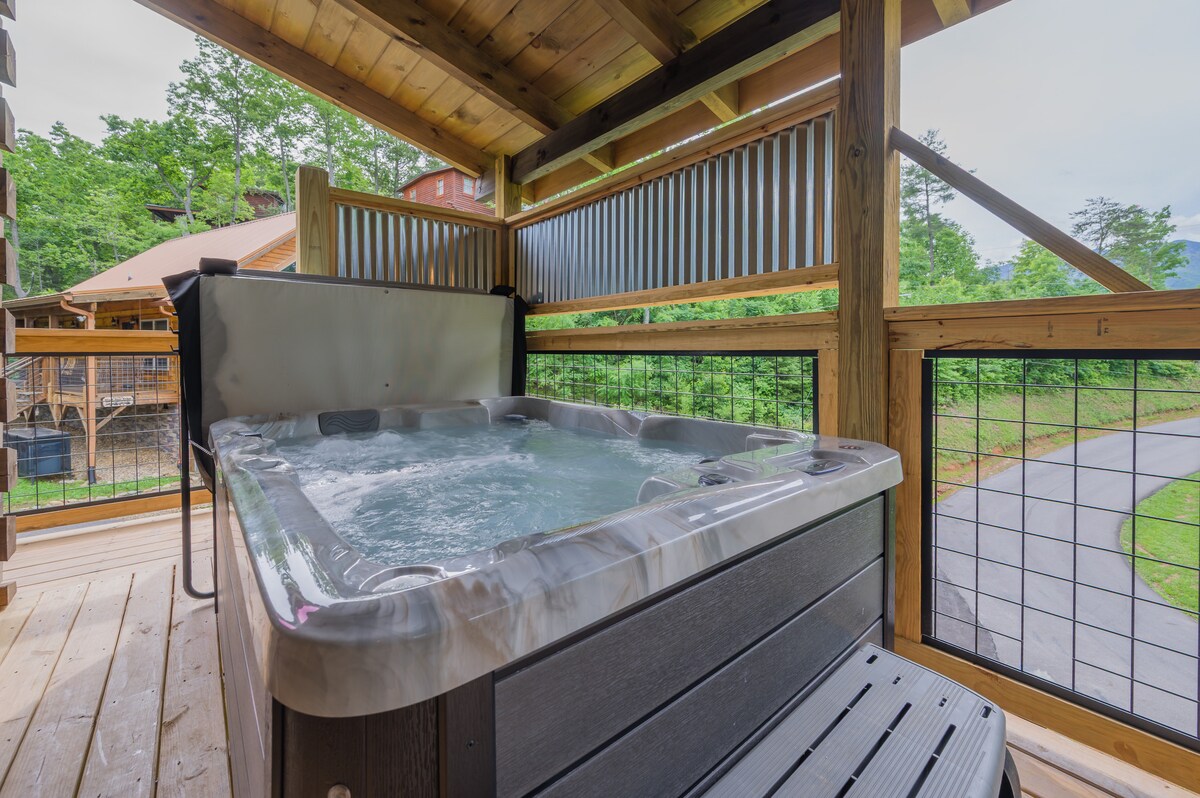 New 2 Bed 2 Bath Gatlinburg