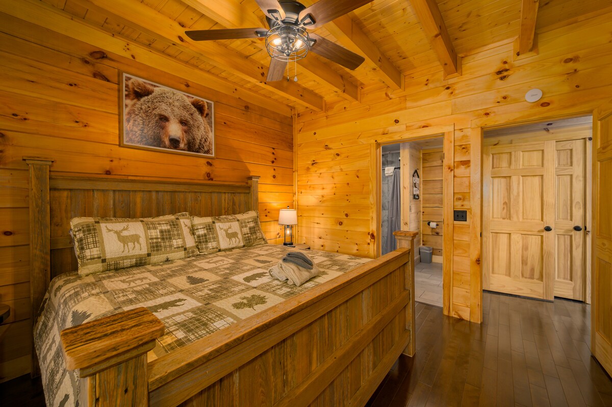 New 2 Bed 2 Bath Gatlinburg
