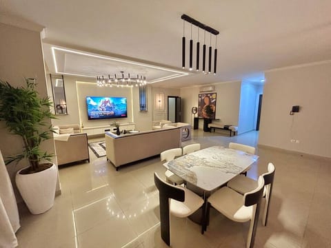 George Residence – Stylish & Spacious 2BR in Ikoyi