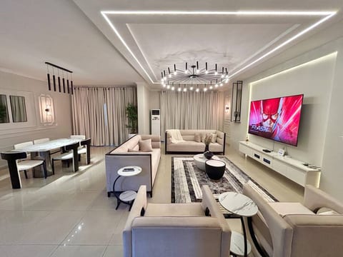 George Residence – Stylish & Spacious 2BR in Ikoyi