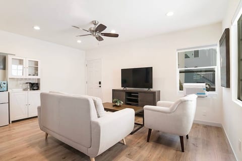 Newly Renovated Studio for 2