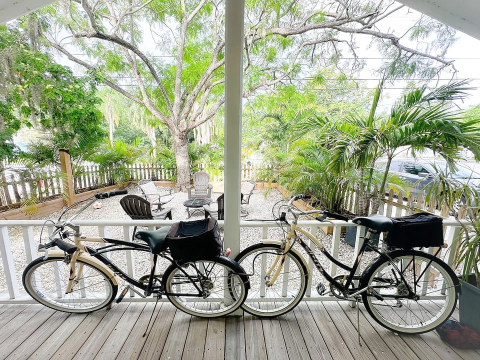 Bring your bike or enjoy the Complimentary bikes available. Pinellas trail is about 0.3 miles away, perfect for biking and walking. 
