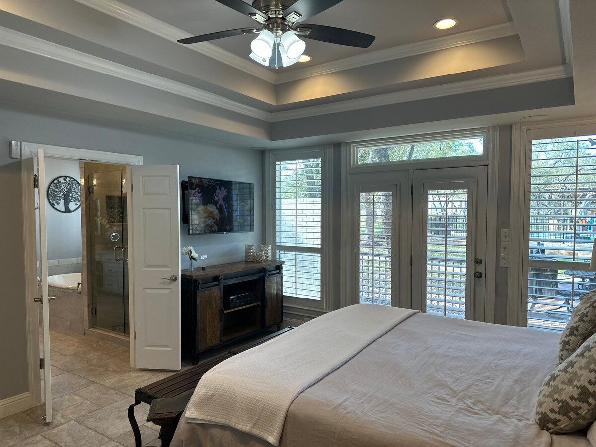 Whispering Oaks Estate Pool Cabana Firepit 10 Acre image 227